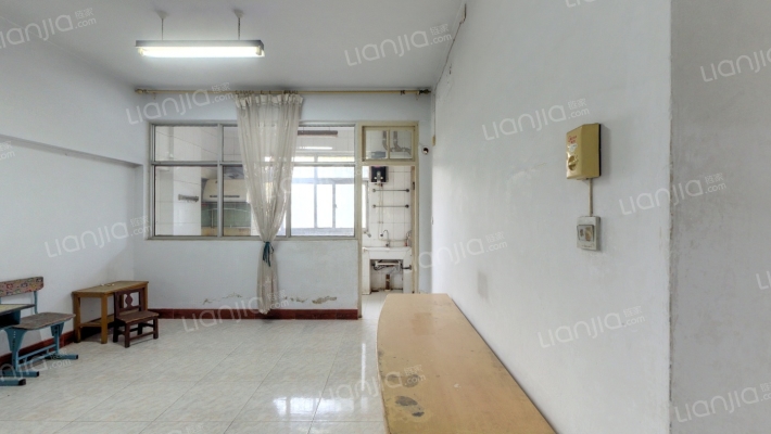 驻马店高级中学营住楼二手房实景图