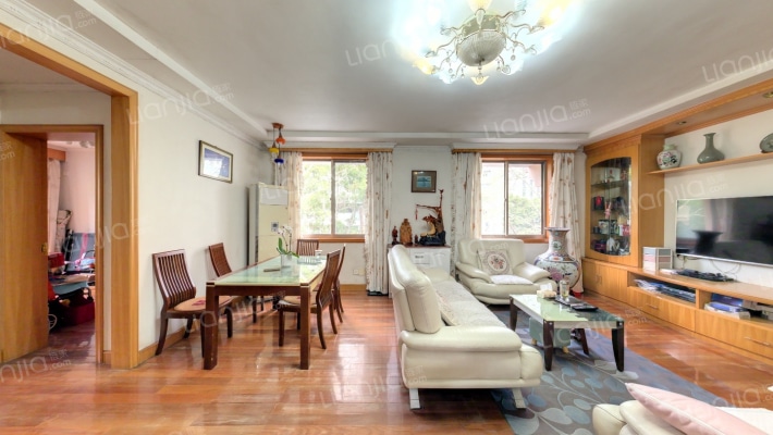 嘉绿北苑二手房实景图