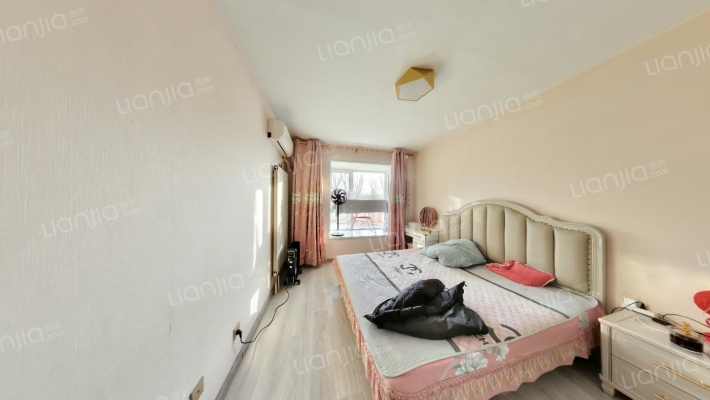 昱和里二手房实景图