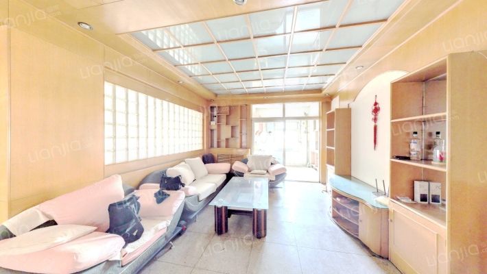 柴油机宿舍二手房实景图