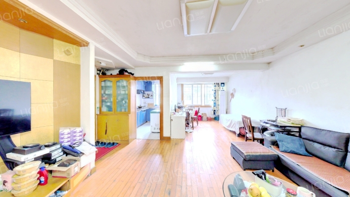 龙沈新村二手房实景图