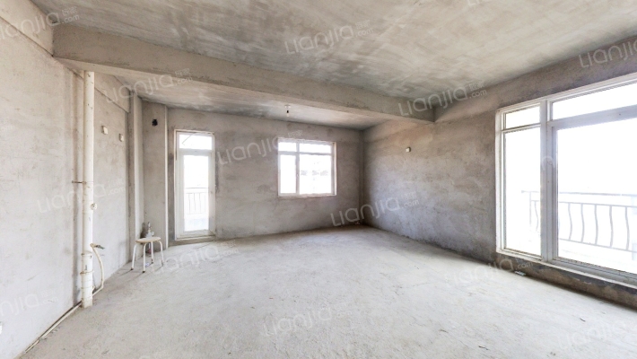 朗悦华园二手房实景图