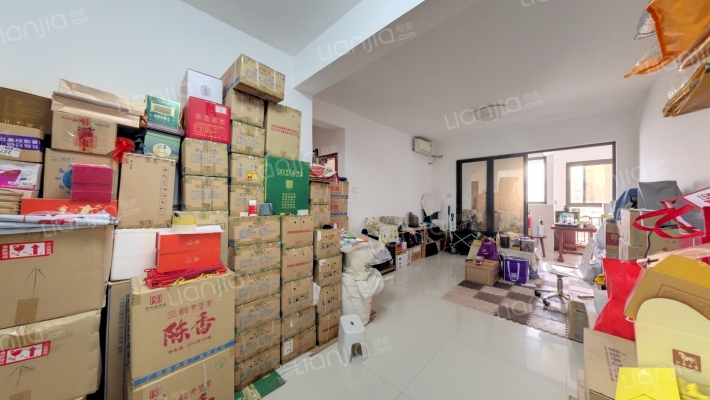 联发•臻品二手房实景图