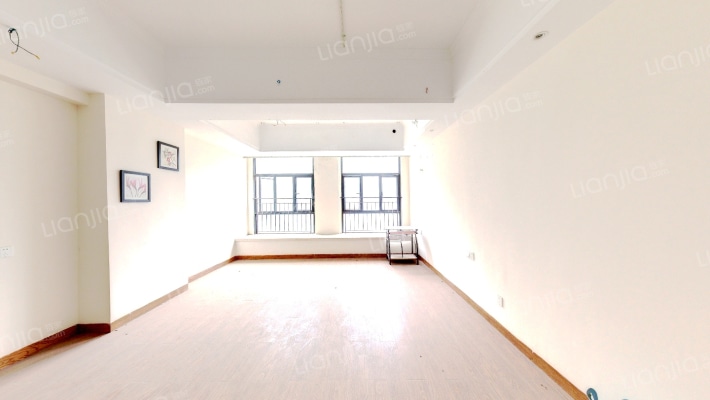 长虹百荟二手房实景图