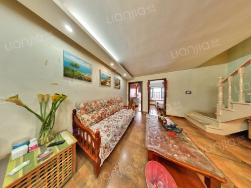 整租·空港晶座 3室1厅 跃层 南