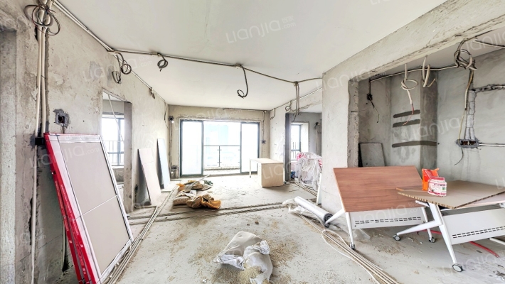 海珠湖景峰二手房实景图