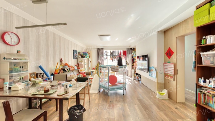 星河城东区二手房实景图