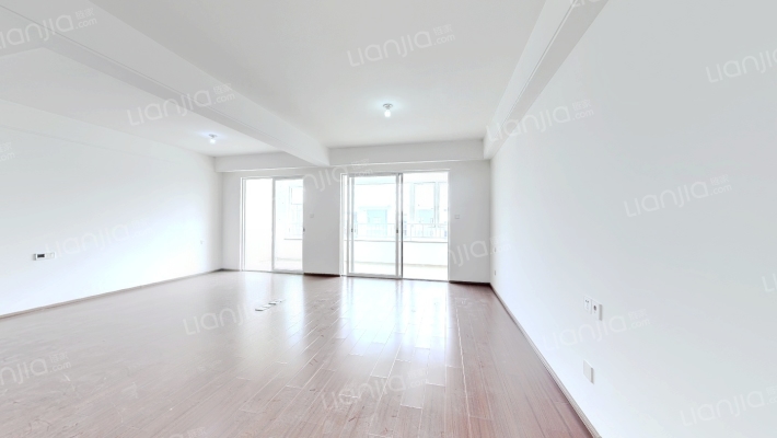 置地龙湖星澜湾A区二手房实景图