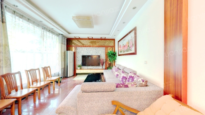 德大小区二手房实景图