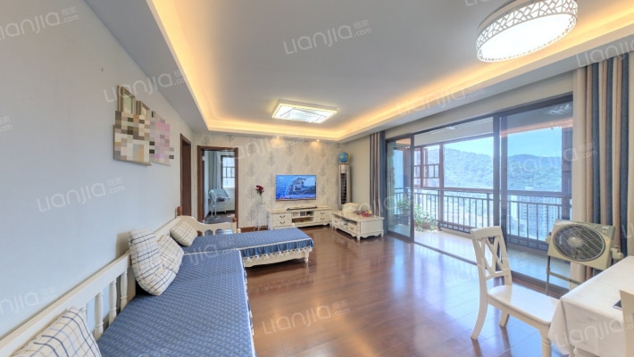 万科梅溪郡二手房实景图