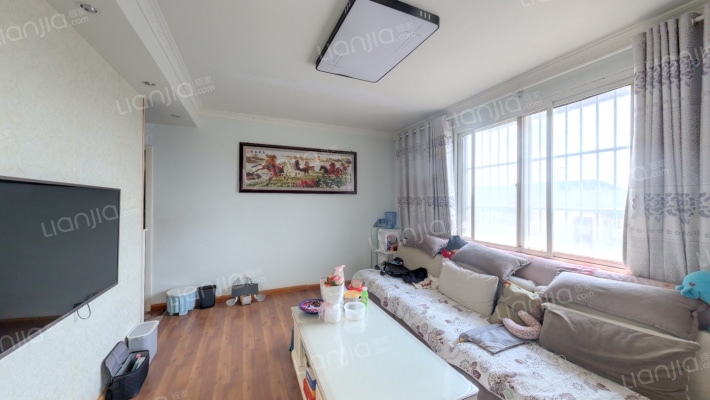 天盛苑二手房实景图