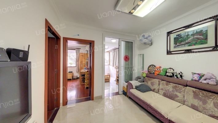 莲岳里小区西区二手房实景图