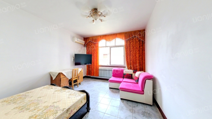 老电大家属楼二手房实景图