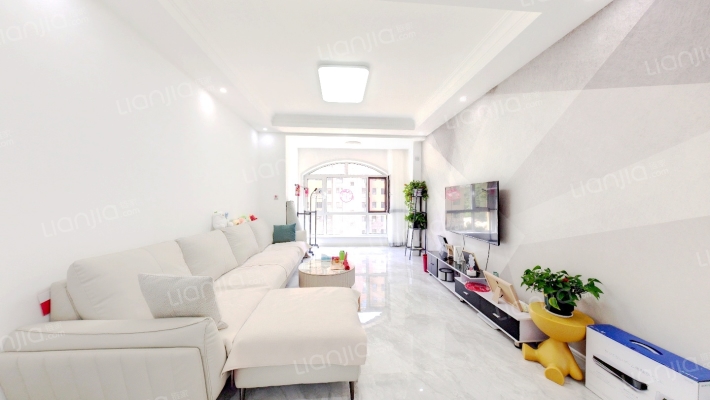 依云溪谷二手房实景图