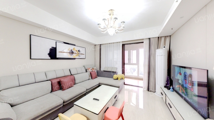 越秀逸府二手房实景图