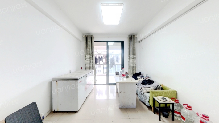 世欧彼岸城A区二手房实景图