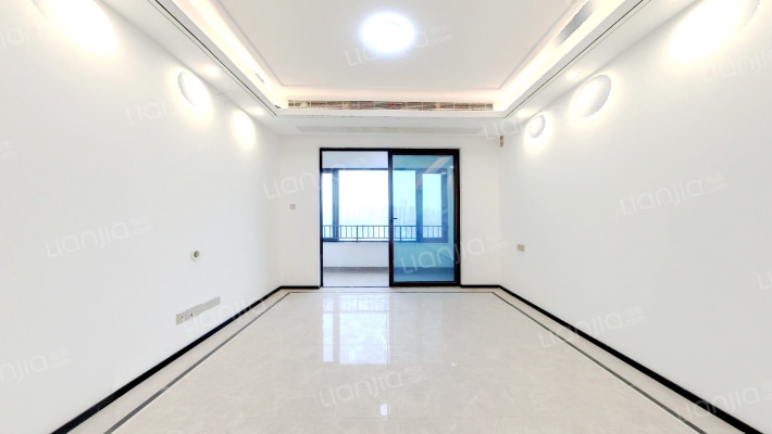 十里长江澜庭北区二手房实景图