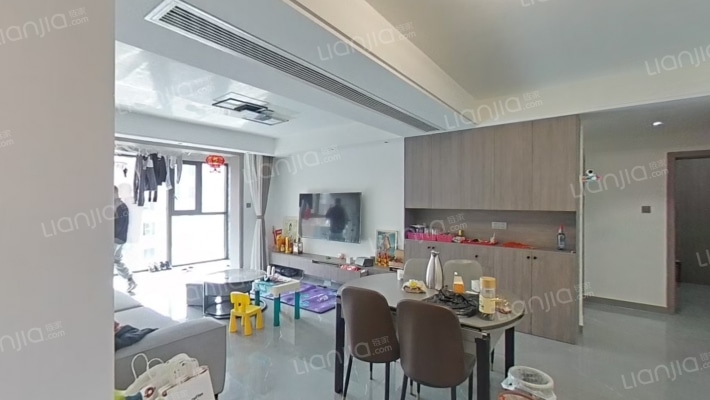 申华翡翠城二手房实景图