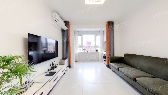 鲁商泰晤士小镇二期二手房实景图