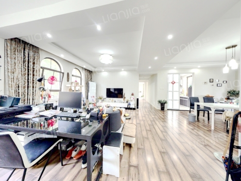 整租·绿城理想之城-蓝庭B区 4室2厅 东/南/北