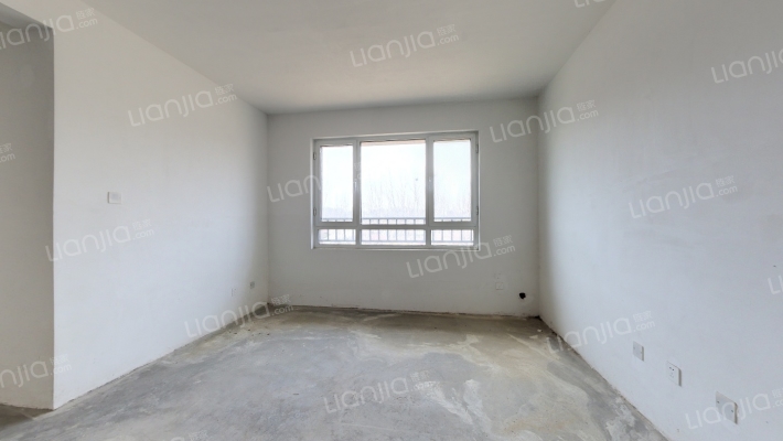 凡尔赛花园二手房实景图