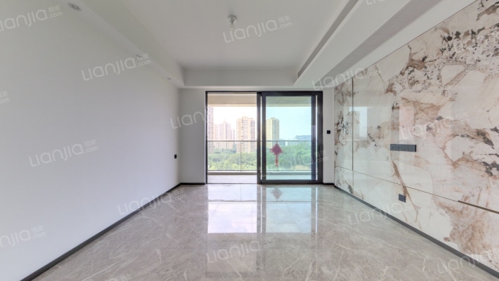 越秀瑞麓府二手房实景图