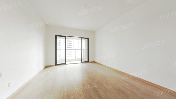 尹山湖景花园四期二手房实景图