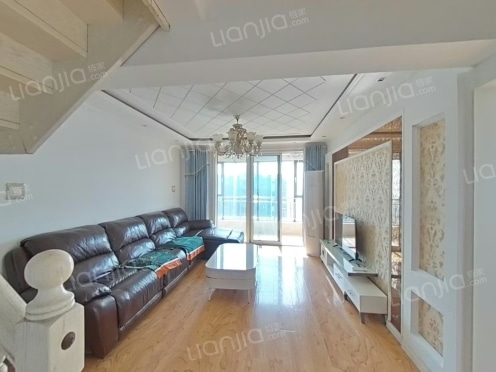 整租·鲁商蓝岸国际一期二期 3室2厅 跃层 南/北