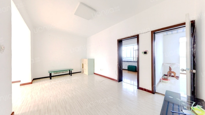 致和南小区二手房实景图