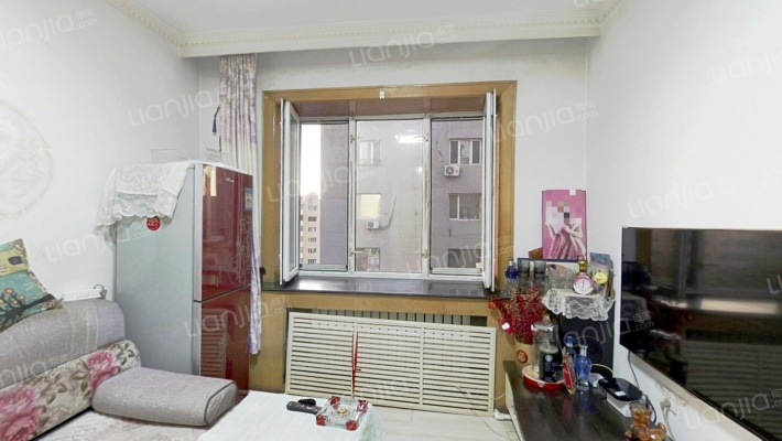 上方街二手房实景图