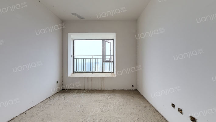 港通山水华庭二手房实景图