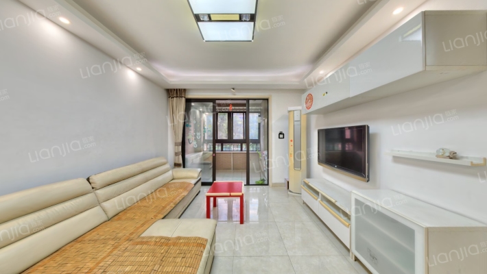 水岸年华二手房实景图