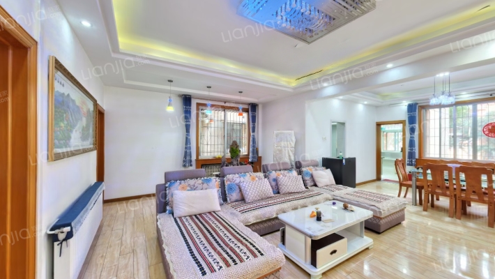 市一医院家属院二手房实景图