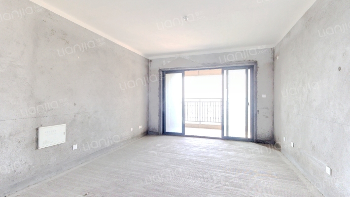 金沙花苑二手房实景图