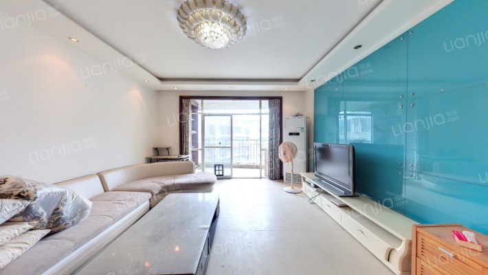 银海嘉怡花园二手房实景图