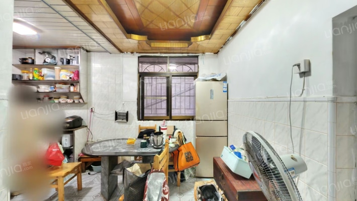 双洲新村二手房实景图