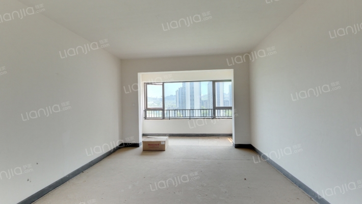 龙湖景粼玖序二组团二手房实景图