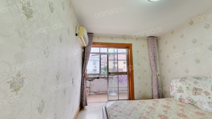 高速公路卫岗小区二手房实景图