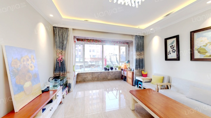 青云尚筑二手房实景图