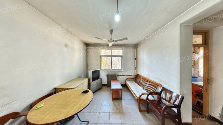 陕钢家属院二手房实景图