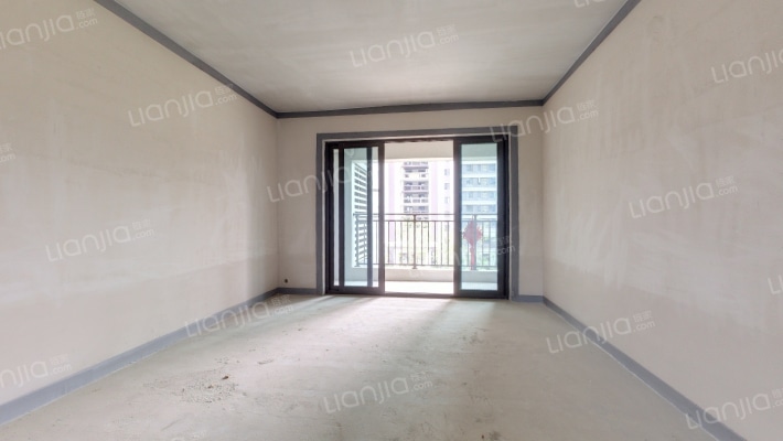 保利星耀二手房实景图