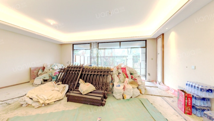 领地溪山蘭台二手房实景图