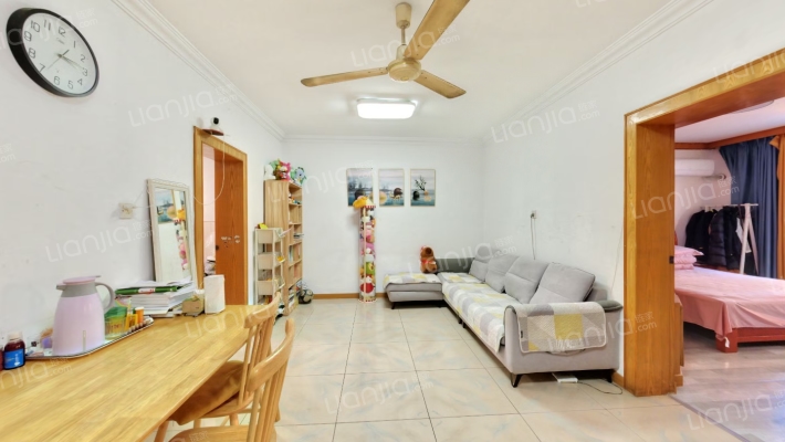 淮信综合楼二手房实景图