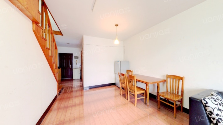 国际时代广场二手房实景图