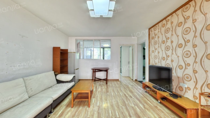 常青花园三小区二手房实景图