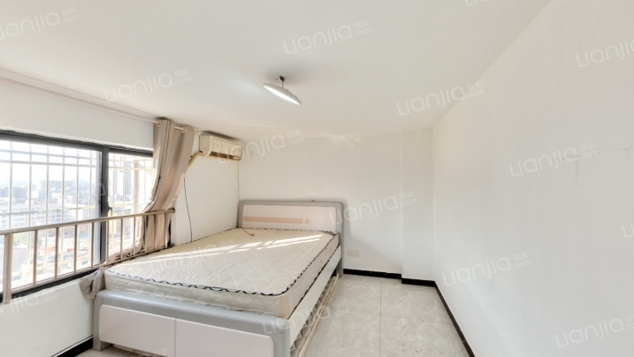 文沃广场二手房实景图