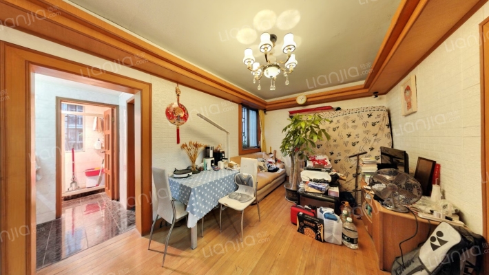 建德花园紫荆苑二手房实景图