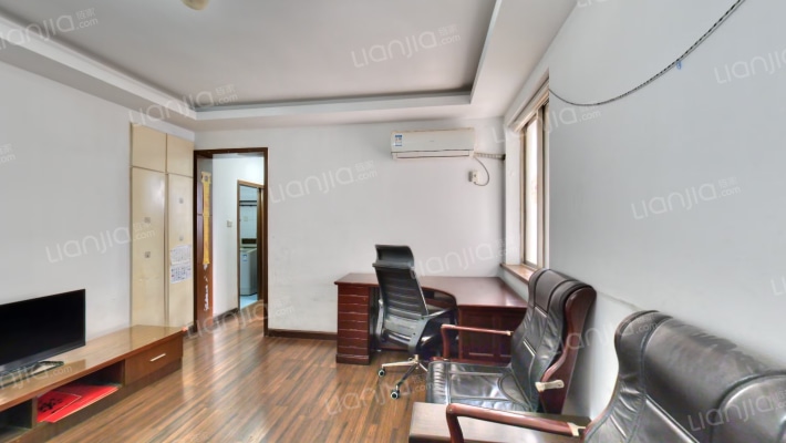 高教新村二手房实景图