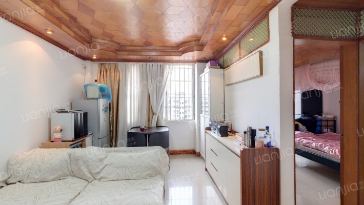 交警宿舍二手房实景图