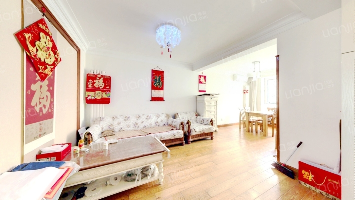 山景小城二手房实景图